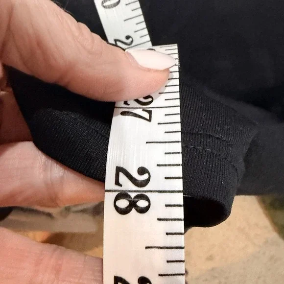 Nike Dri-FIT Men's Moisture Wicking Short Sleeve Crew Neck T-Shirt Black Size L - Picture 4 of 4